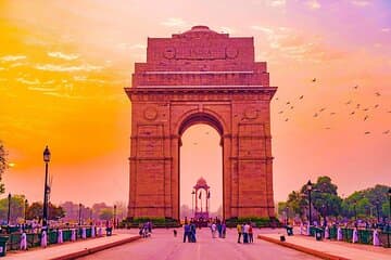 Transfer to New Delhi and Sightseeing Tour Transfer to New Delhi and Sightseeing Tour