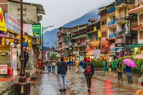 New Delhi to Manali an Overnight Volvo Journey New Delhi to Manali an Overnight Volvo Journey