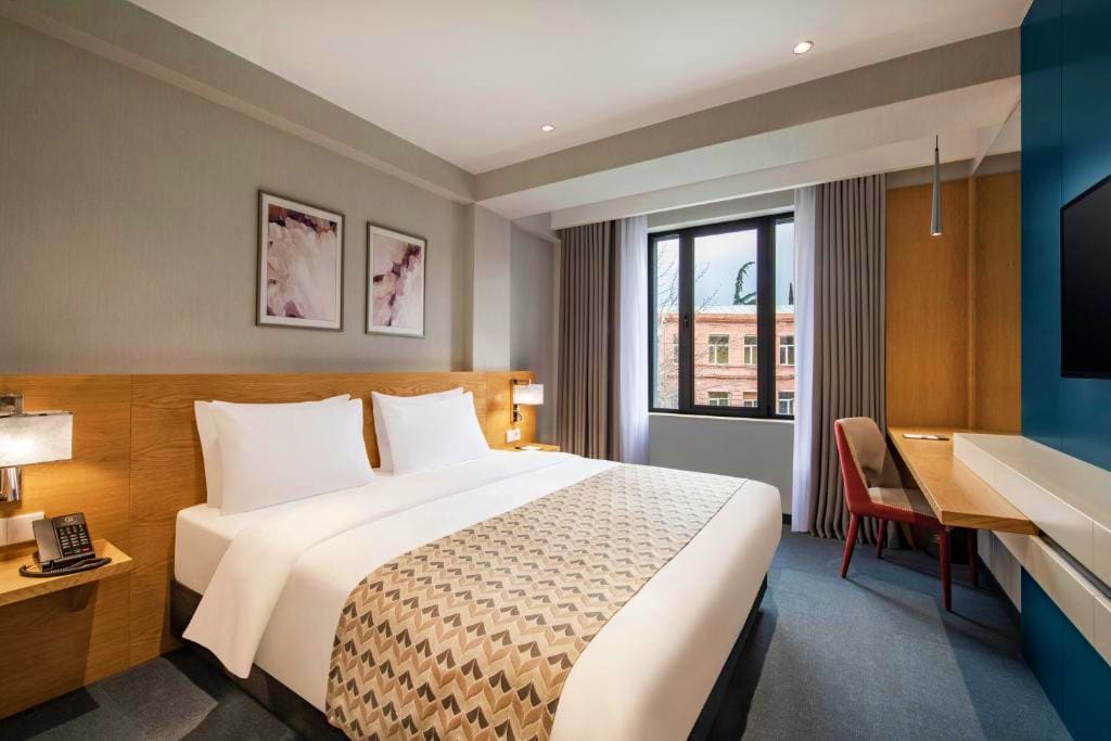 Clocks hotel