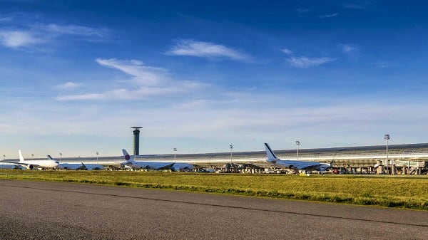 Arrival in Paris