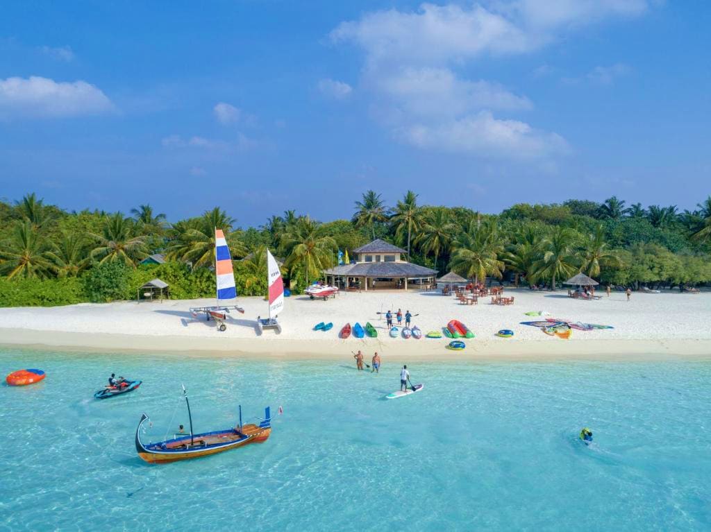 Spend the free day at hotel Spend the free day at hotel