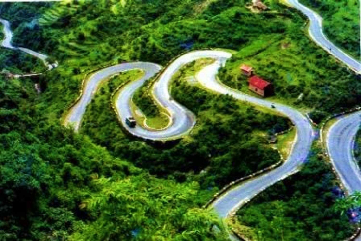Mussoorie – Kempty Falls & Local Sightseeing