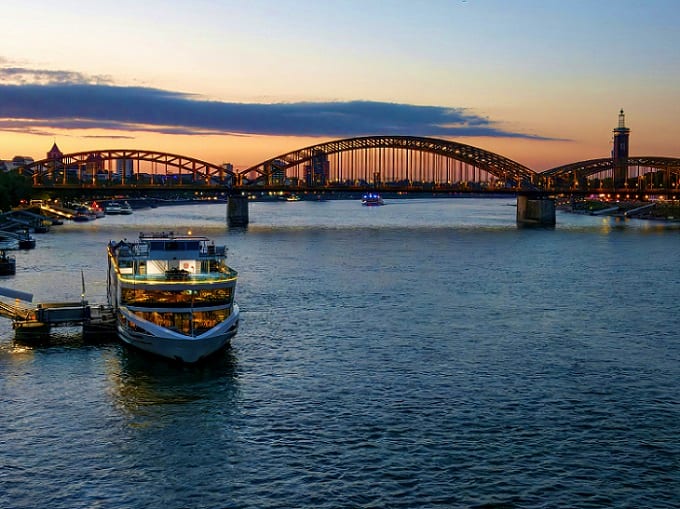 FRANKFURT - CRUISE ON THE RHINE - COLOGNE - DORTMUND