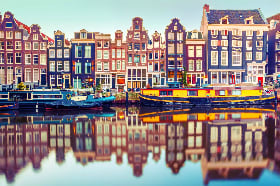 AMSTERDAM AMSTERDAM