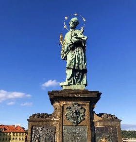 PRAGUE PRAGUE