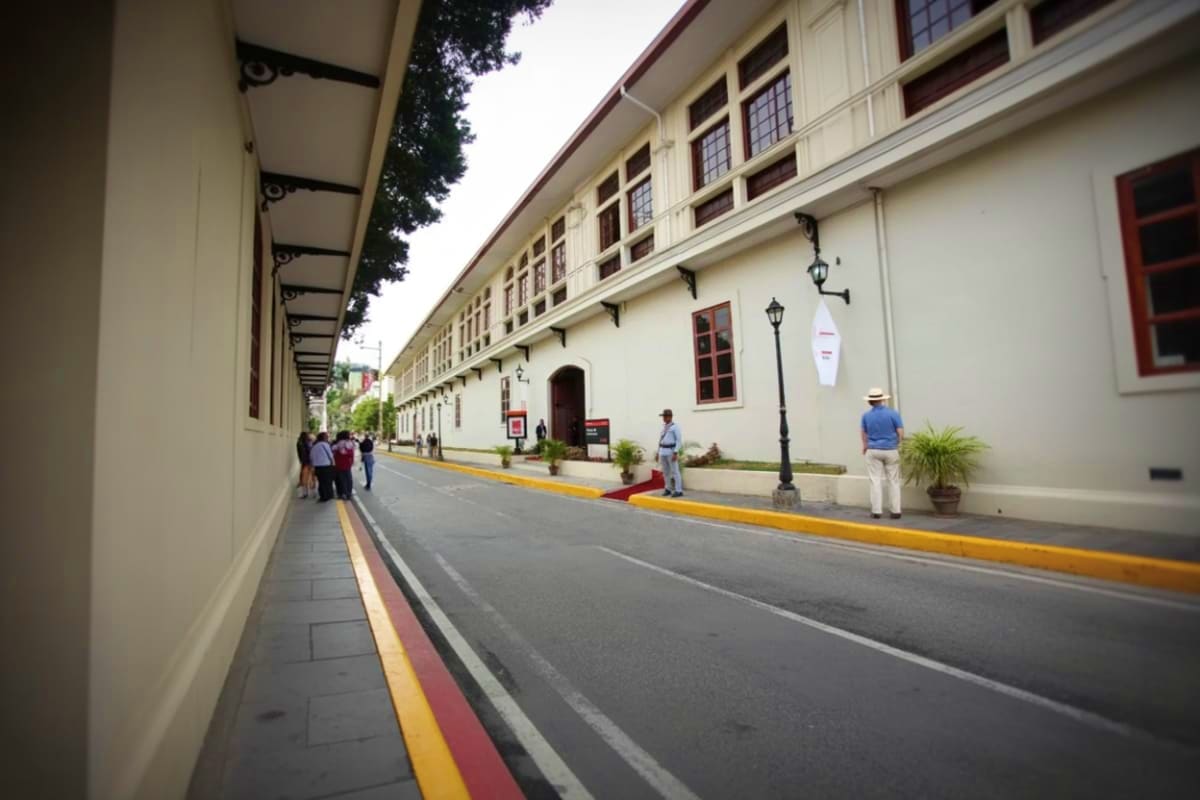 Museo de Intramuros and Centro de Turismo Intramuros