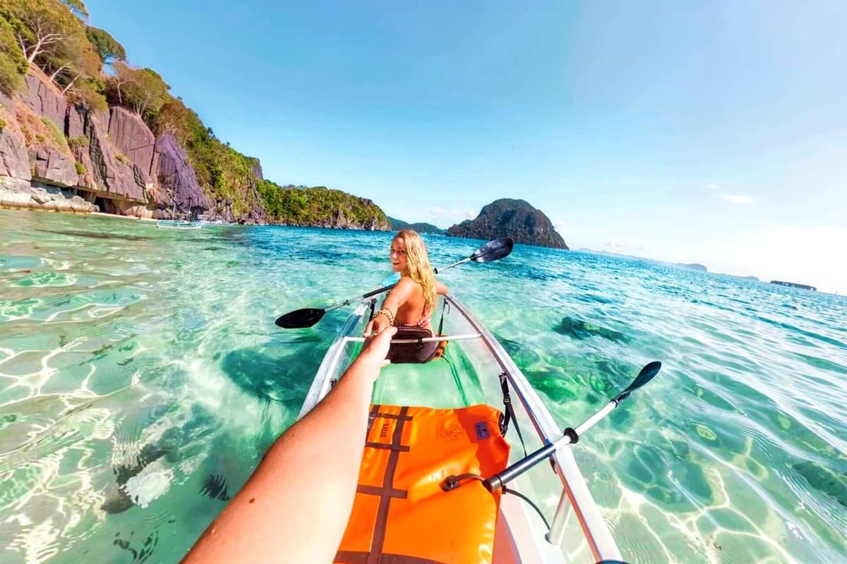 El Nido Tour D Lagoons and Beaches