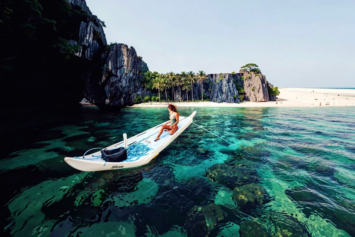 El Nido Tour D Lagoons and Beaches