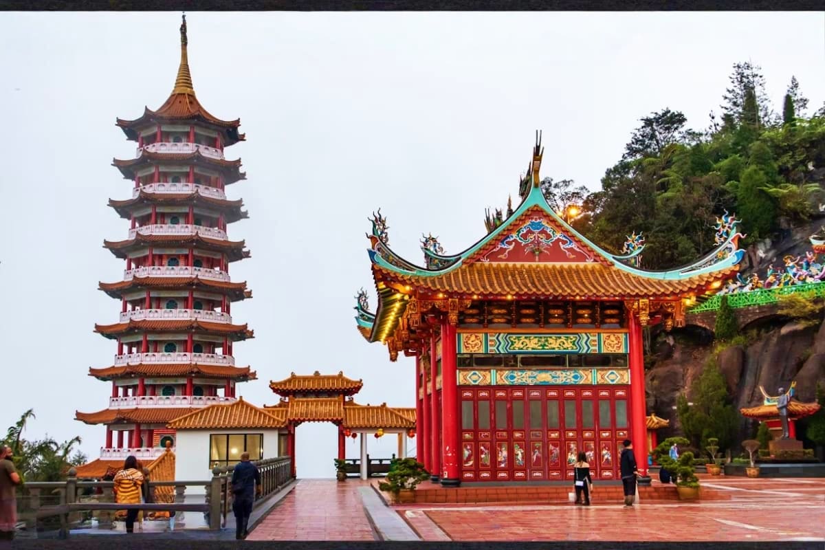 Genting Highlands Tour with Awana Cable Car and Premium Outlets Visit Genting Highlands Tour with Awana Cable Car and Premium Outlets Visit