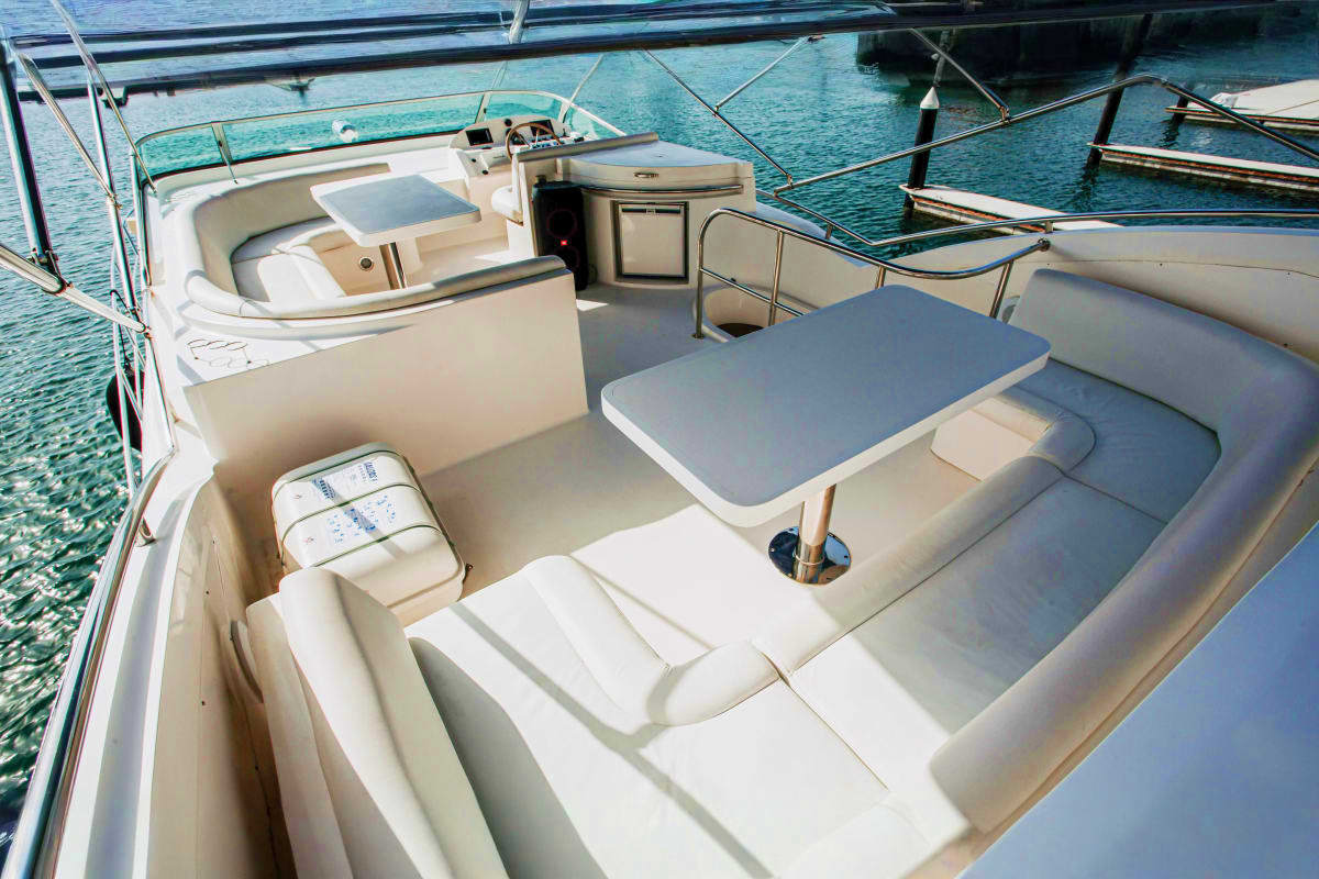 56 Ft Lagoon Yacht
