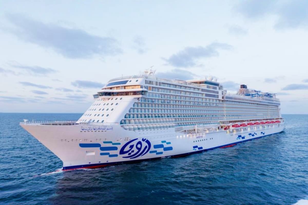 Aroya Cruises