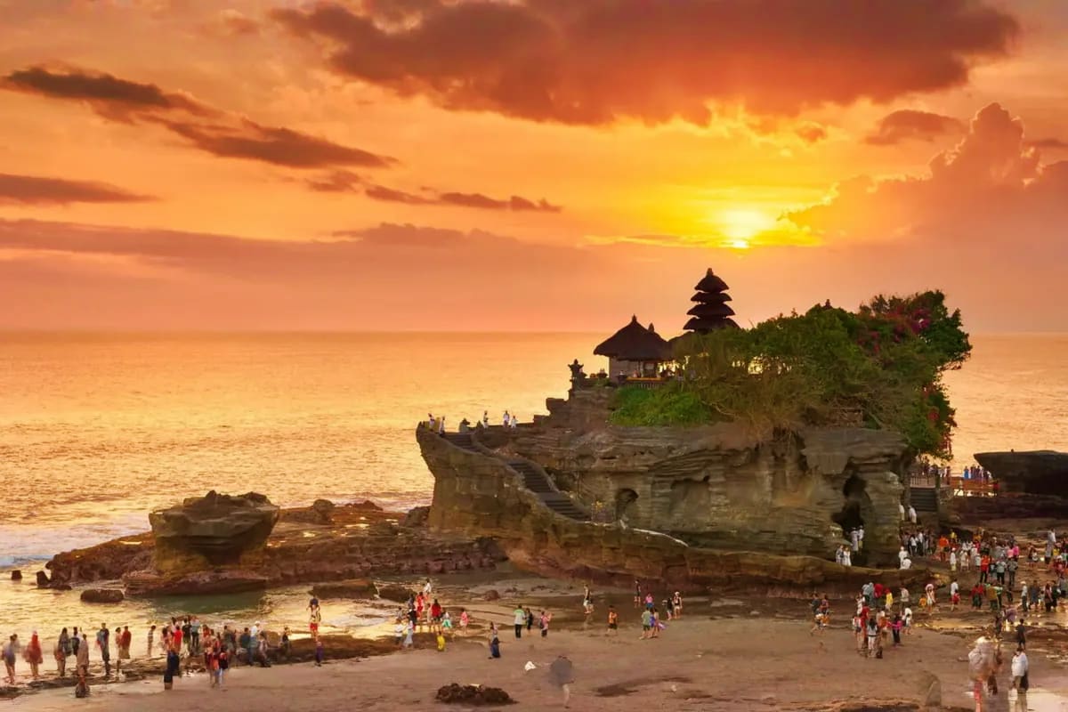 Bali & Nusa Penida Discovery Tanah Lot