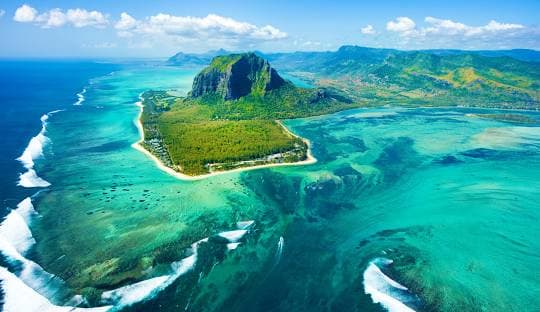 Scenic South Island Tour (Nature & Adventure Tour) Scenic South Island Tour (Nature & Adventure Tour)