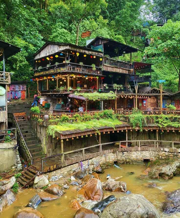 Hanoi to Sapa - Cat Cat Village Tour