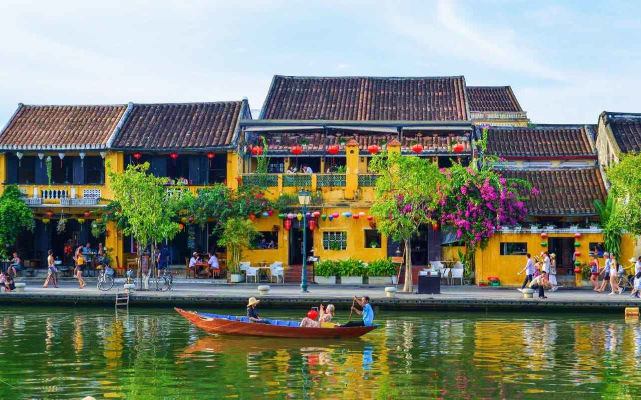 Fly to Da Nang || Hoi An Ancient town tour with Lantern Boat Ride