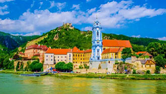 VIENNA - DÜRNSTEIN - MELK - LINZ VIENNA - DÜRNSTEIN - MELK - LINZ