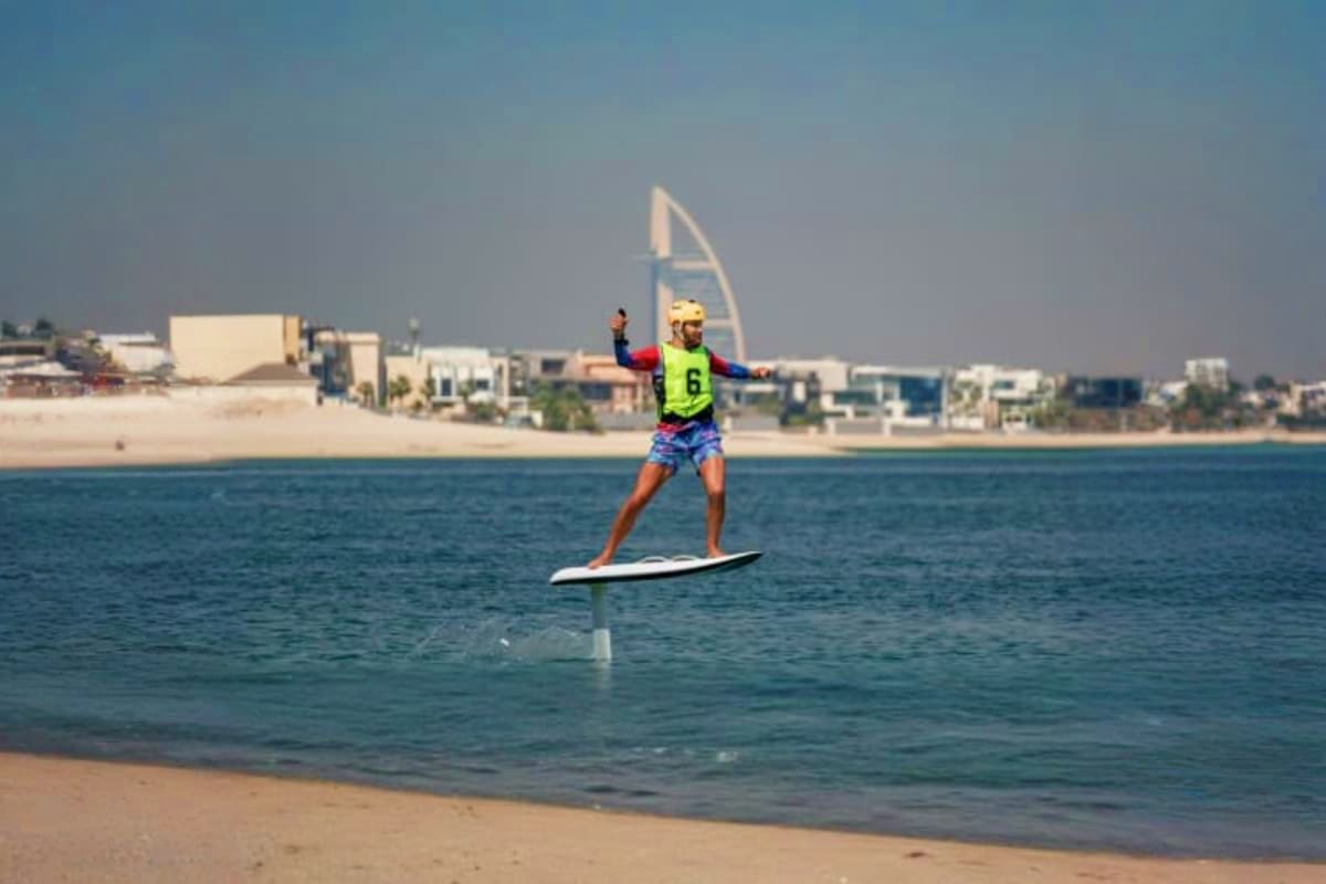 30 E Foil In Dubai