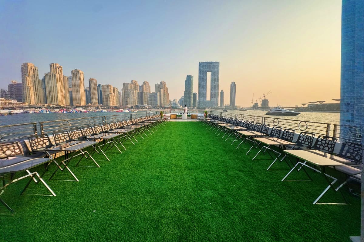 inside-Dinner-Cruise