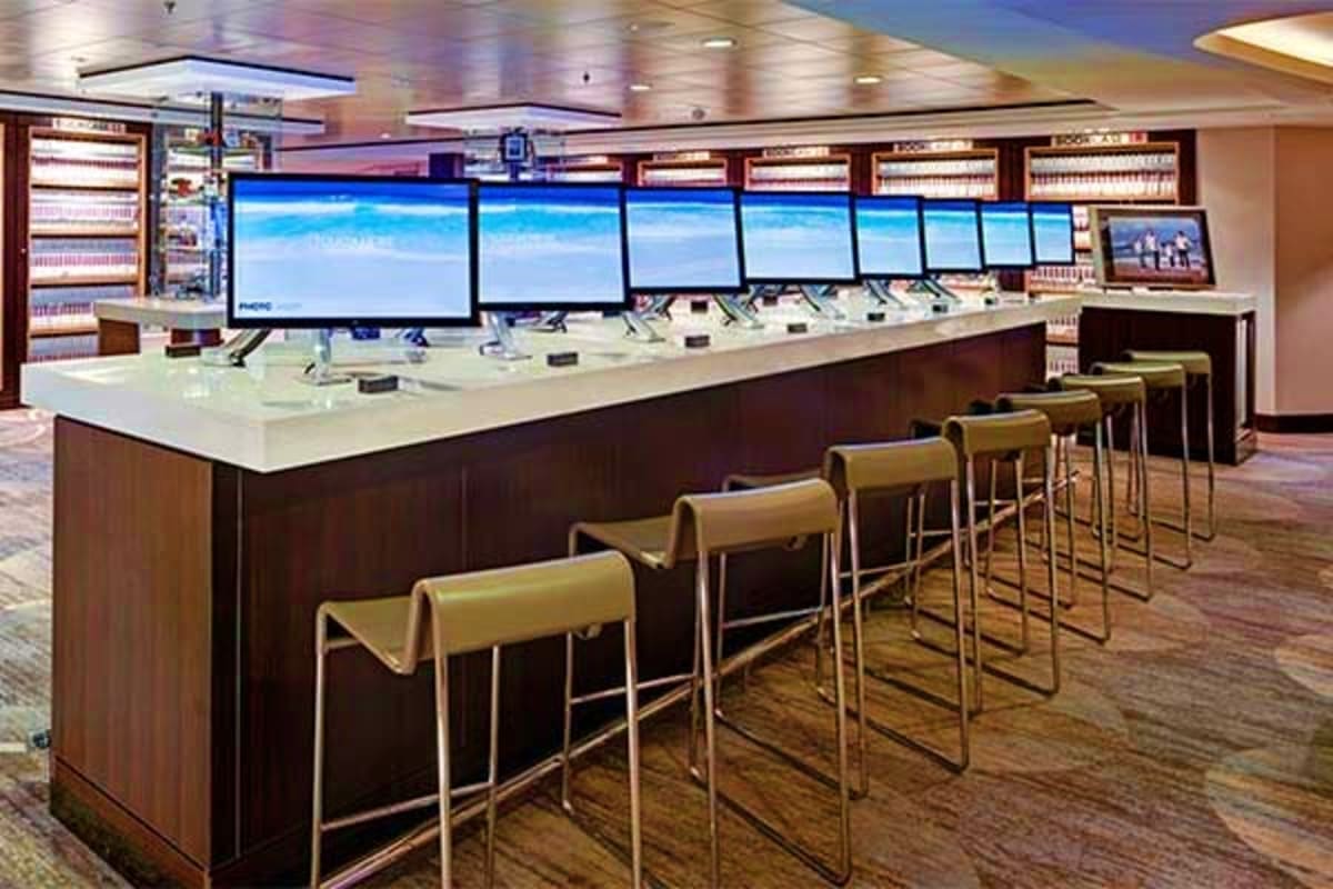 Internet Cafe