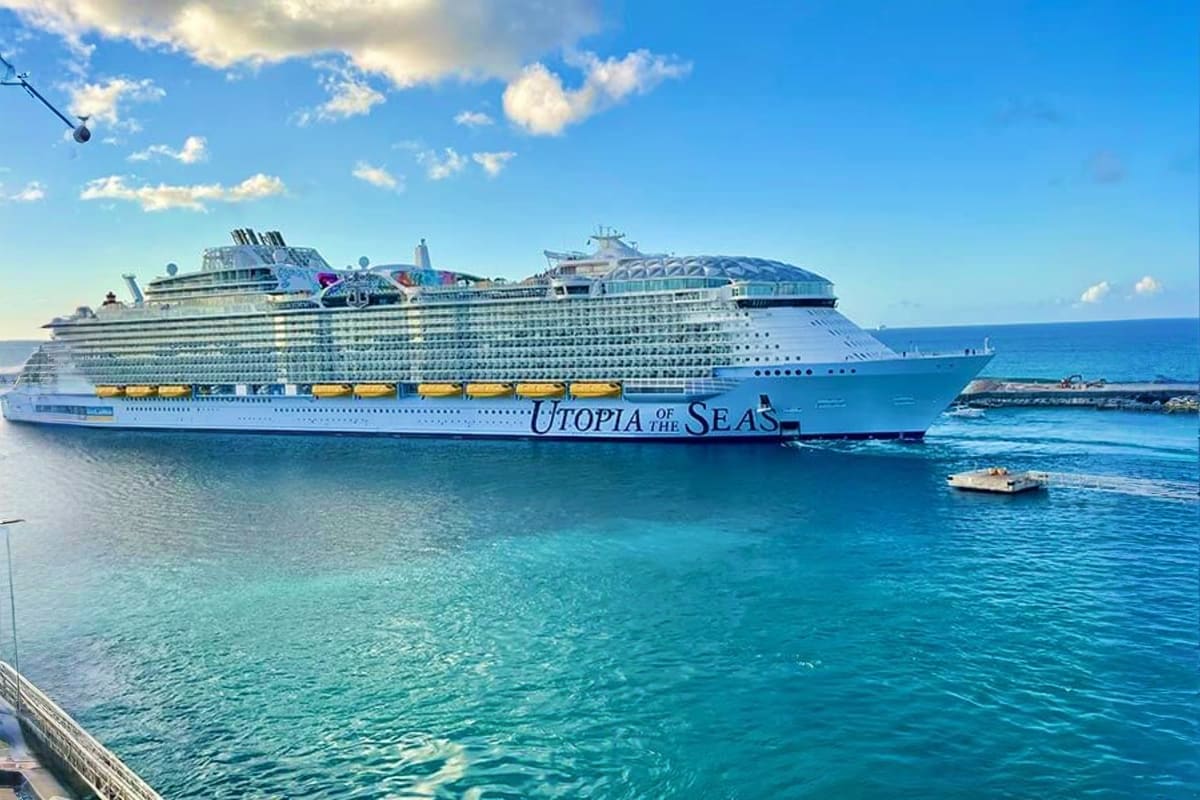 Utopia of the seas ship