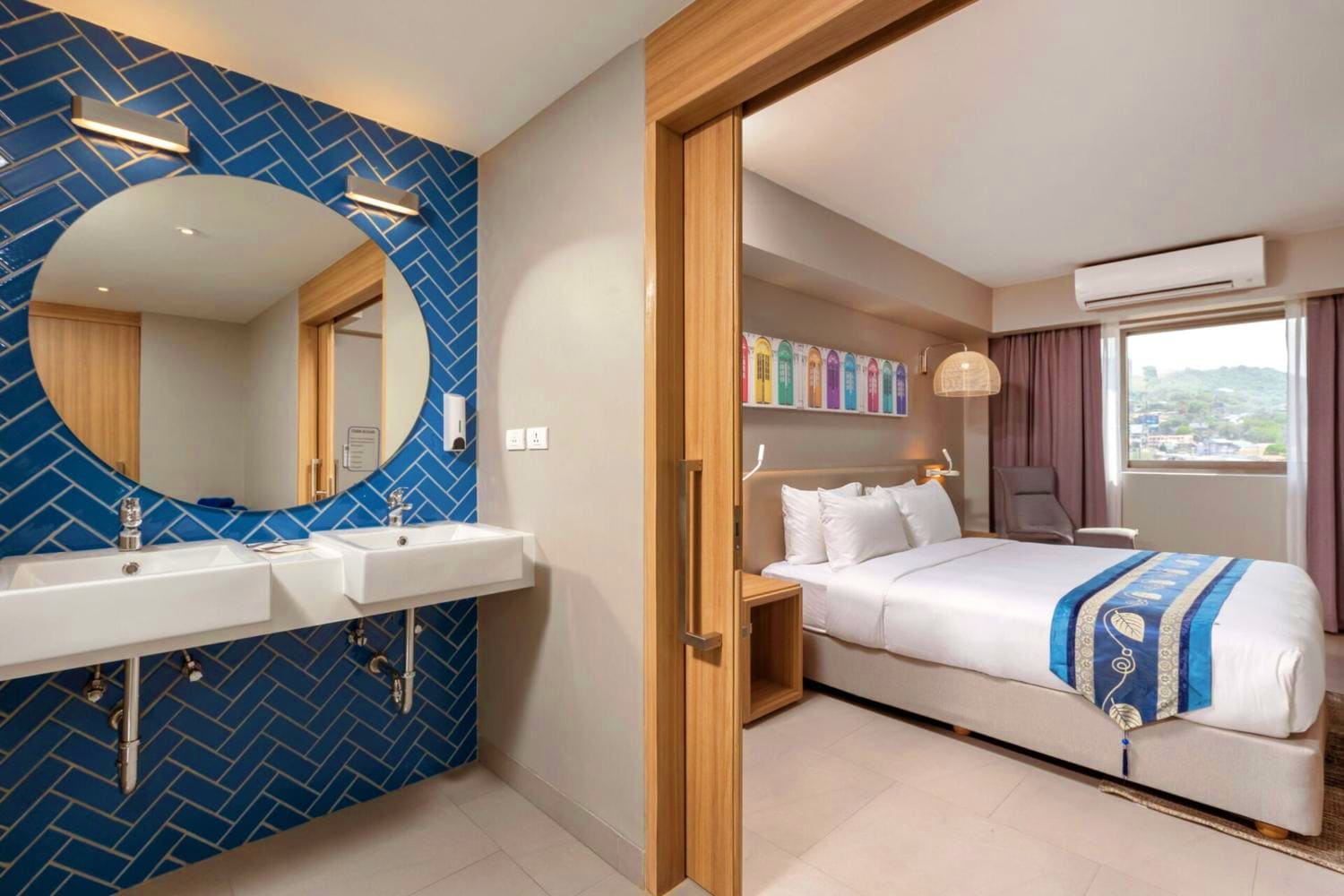 Hotel Journey Hub or similar