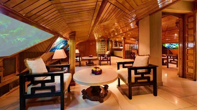 Ashiana Clark Inn Shimla or Similar