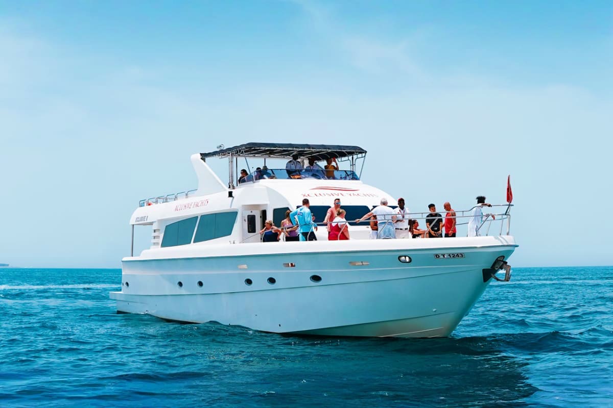 1 Hour Dubai Marina Yacht Tour marina_cruise