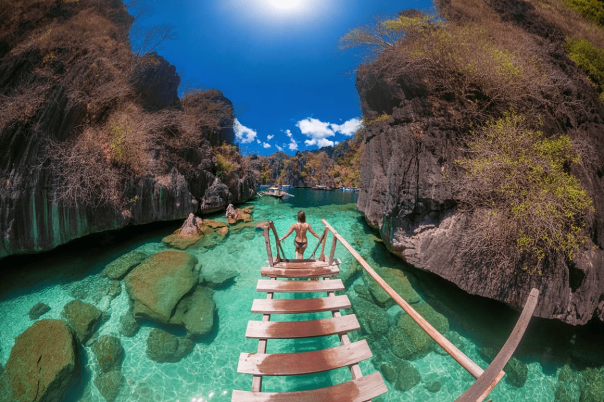Coron Town Half Day Tour