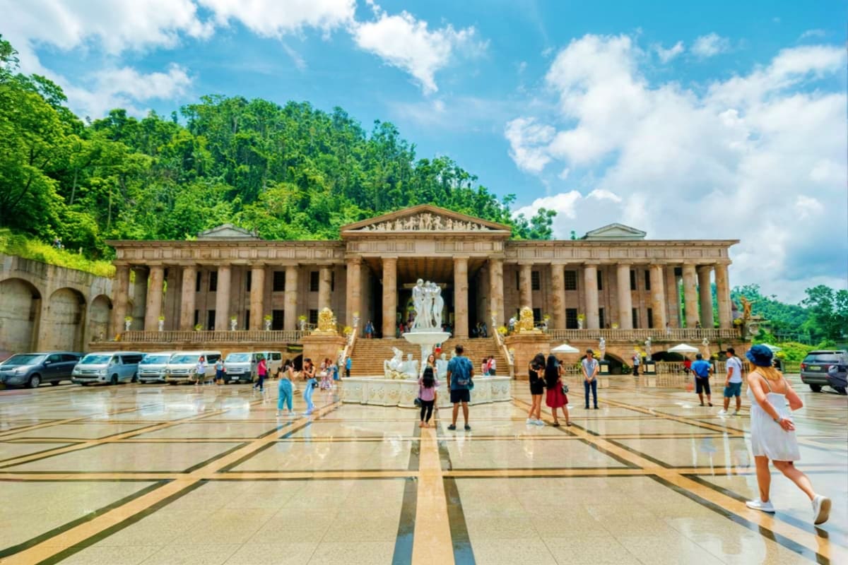 Cebu City Private Day Tour with Simala Shrine