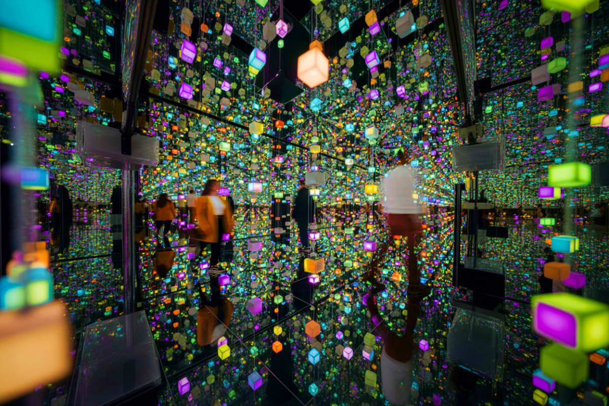X Space Immersive with Digital Art experience