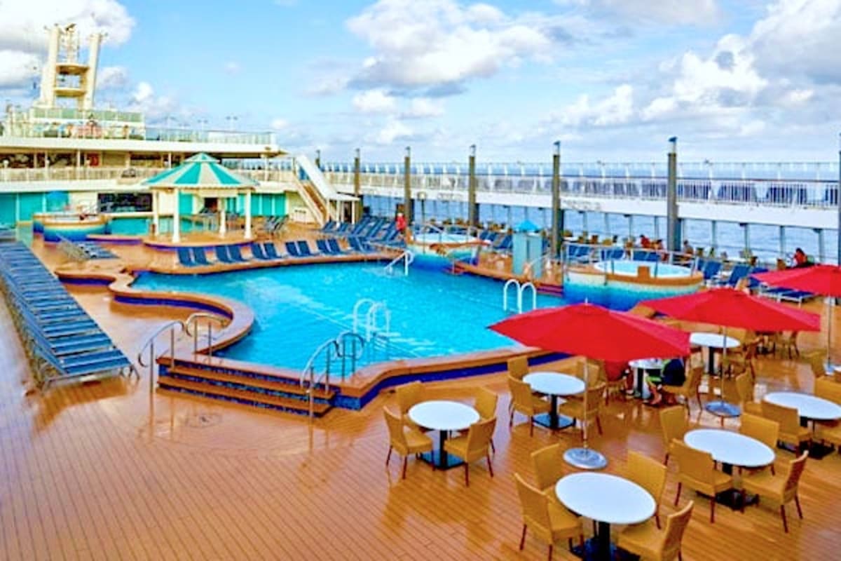 Pool_Deck