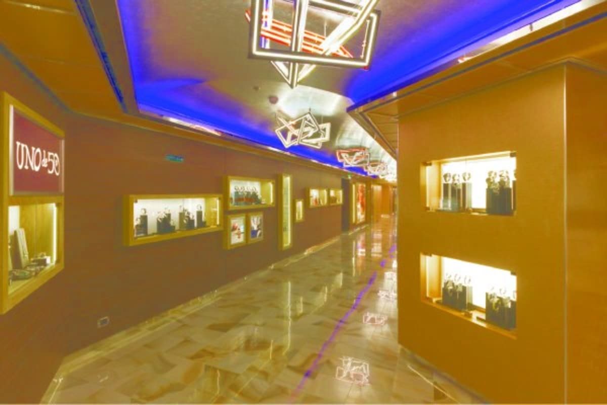 Shopping_Gallery