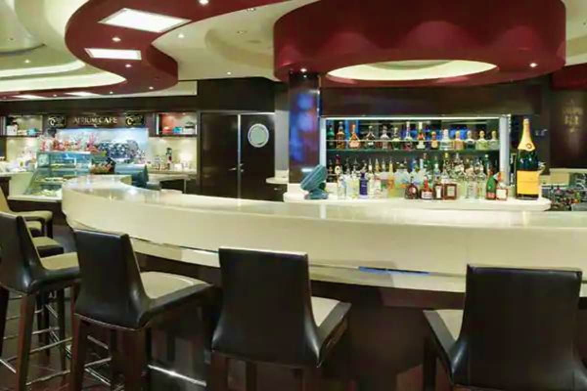 Atrium_Bar