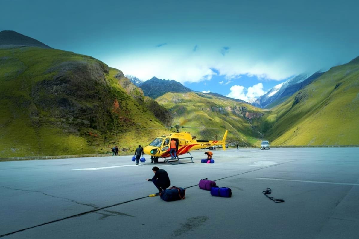 Do dham helicopter ride