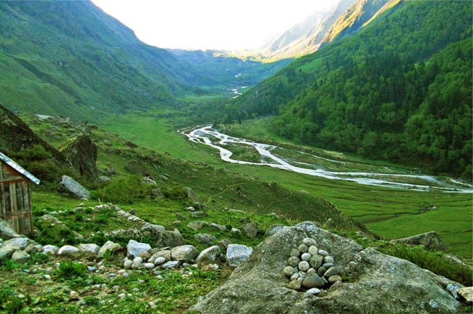 Kedarnath to Badrinath [Flying Duration: 30 - 40 mins]