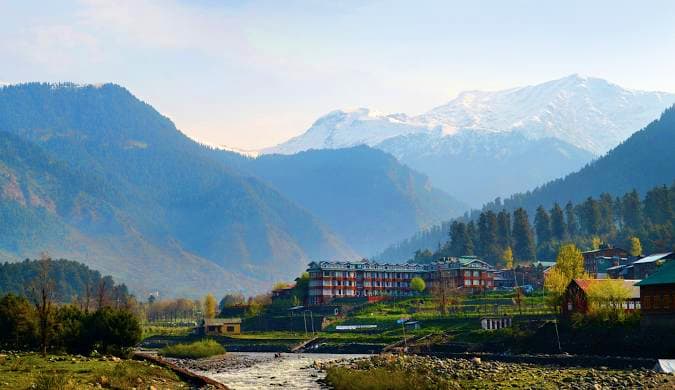 Gulmarg – Pahalgam Transfer (Valley Drive Experience) Gulmarg – Pahalgam Transfer (Valley Drive Experience)