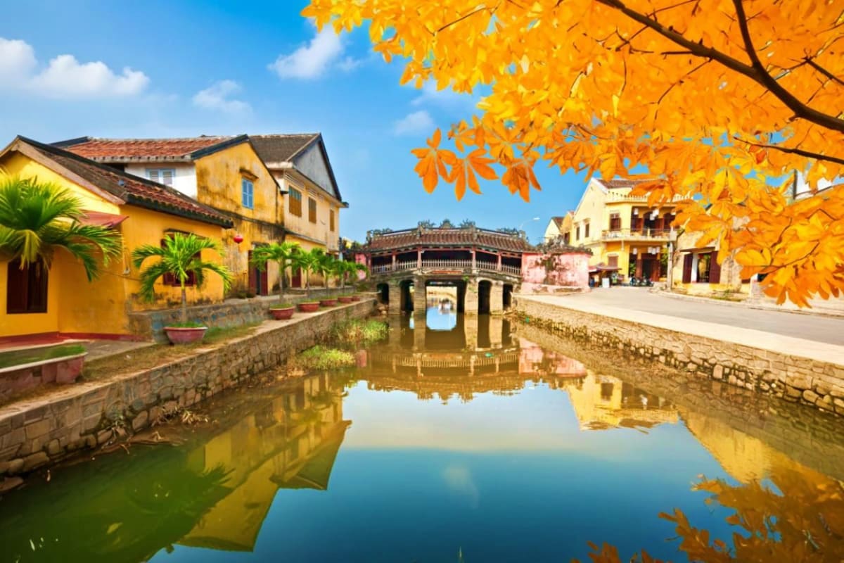 Hoi ancient city tour