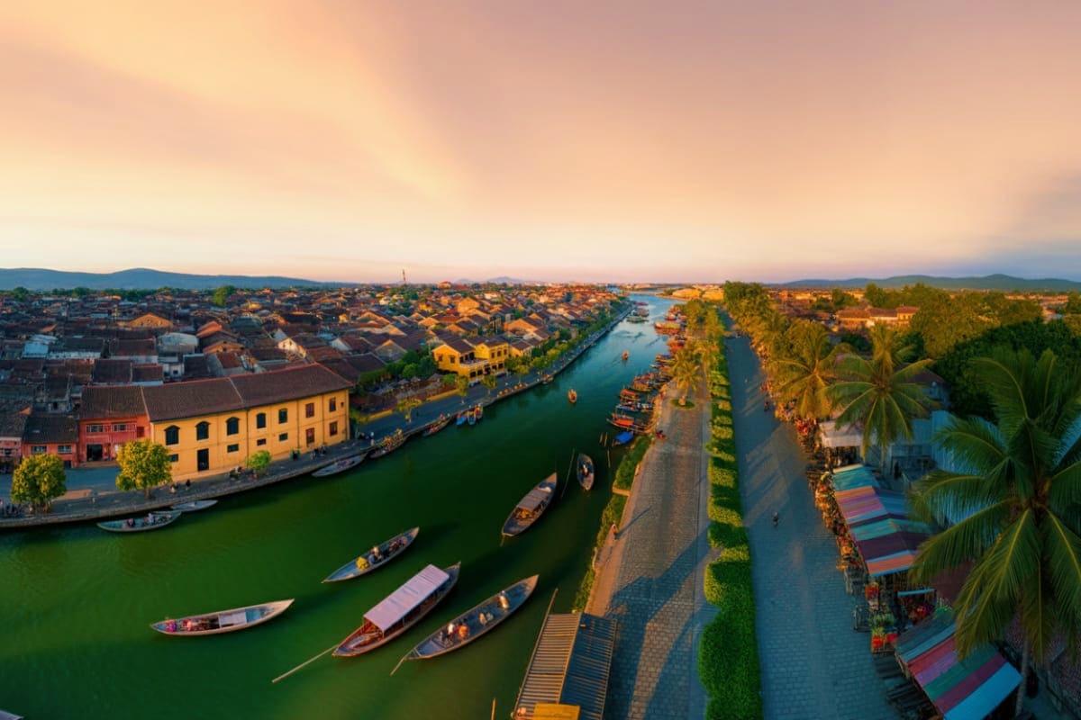 Hoi ancient city tour