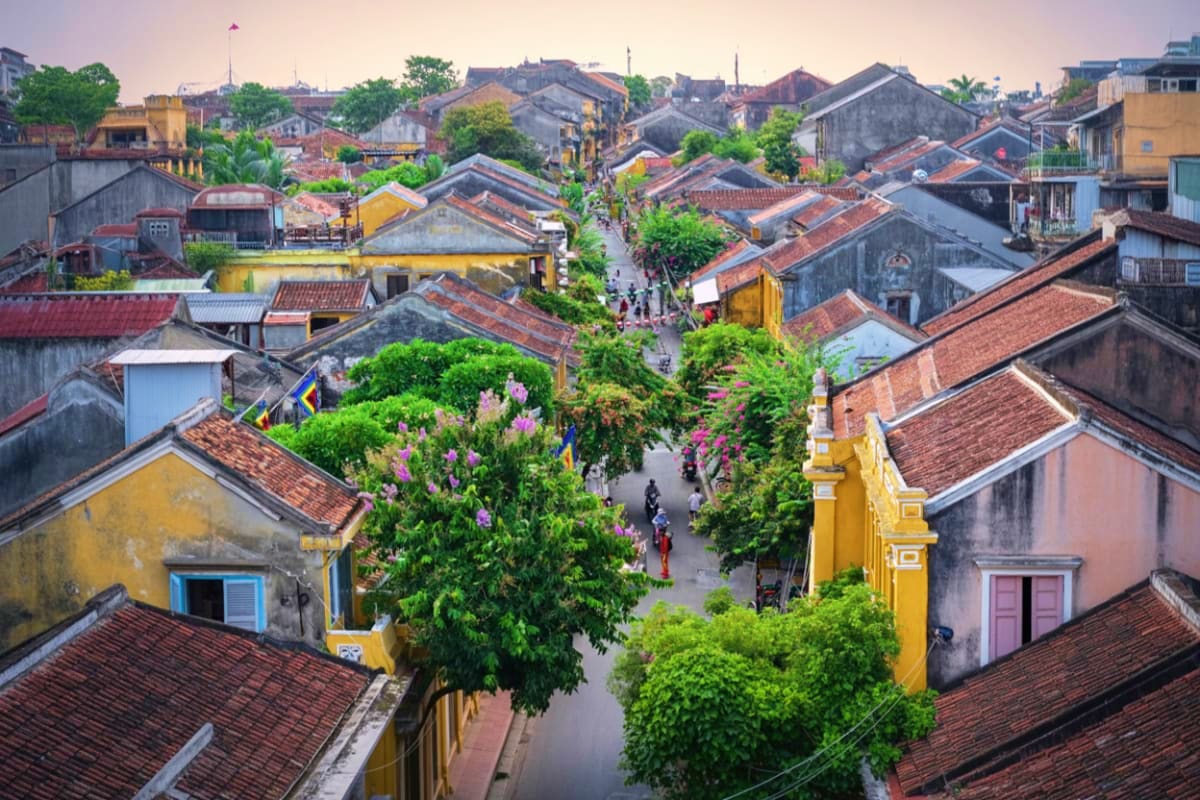 Hoi ancient city tour
