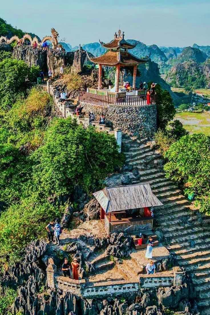 Ninh Binh Full-Day Tour (Hoa Lu - Tam Coc - Mua Cave)