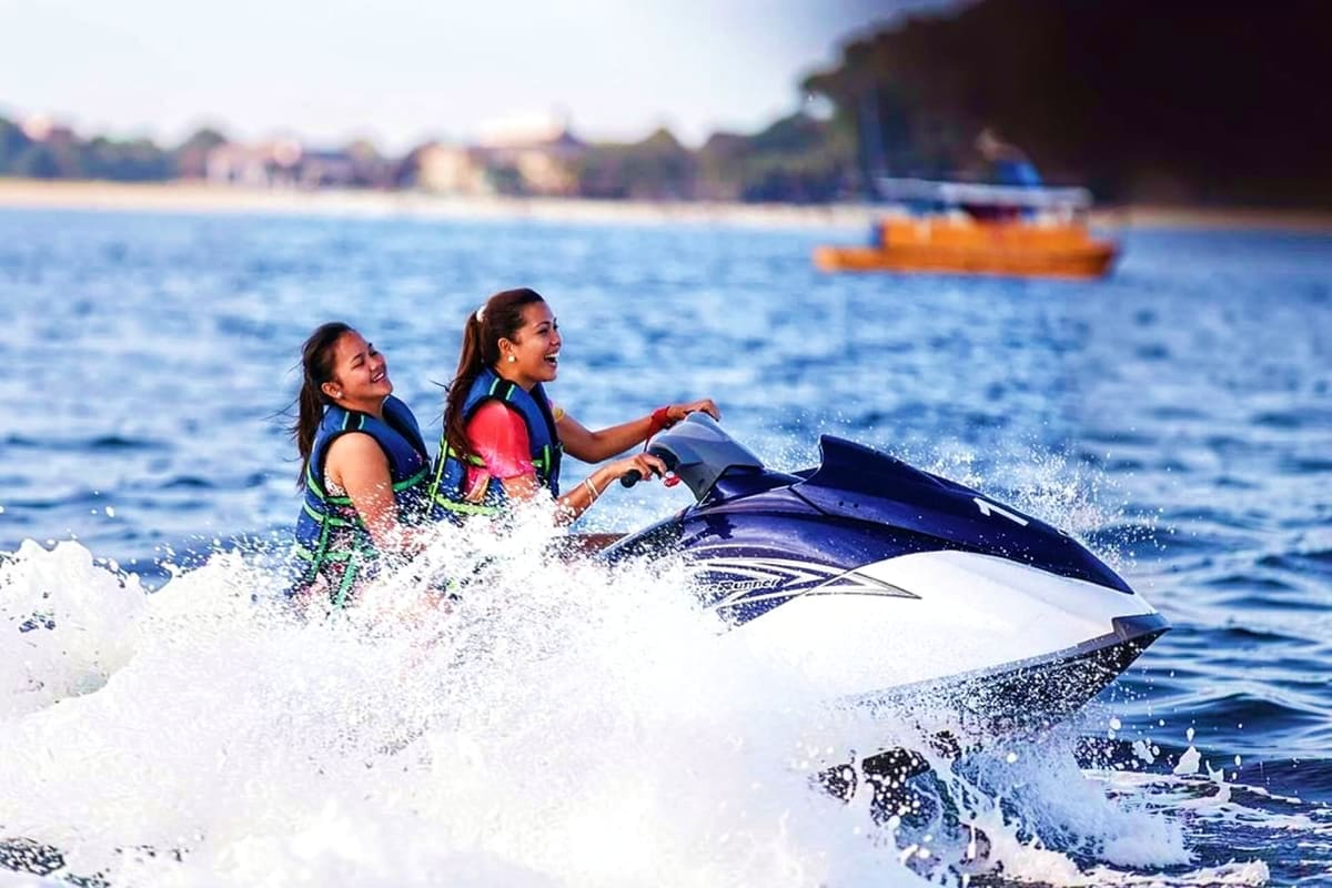 Boracay Jet Ski Experience