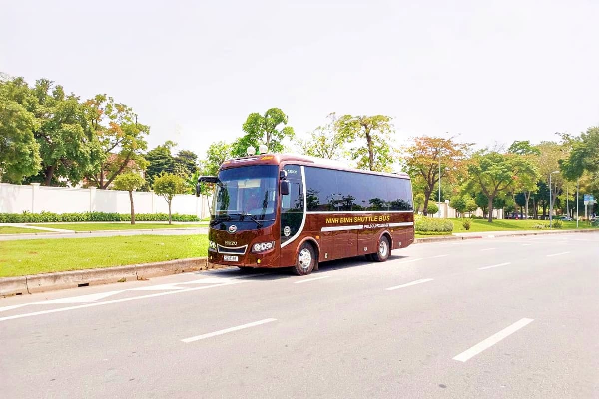 Hani to ha long bay