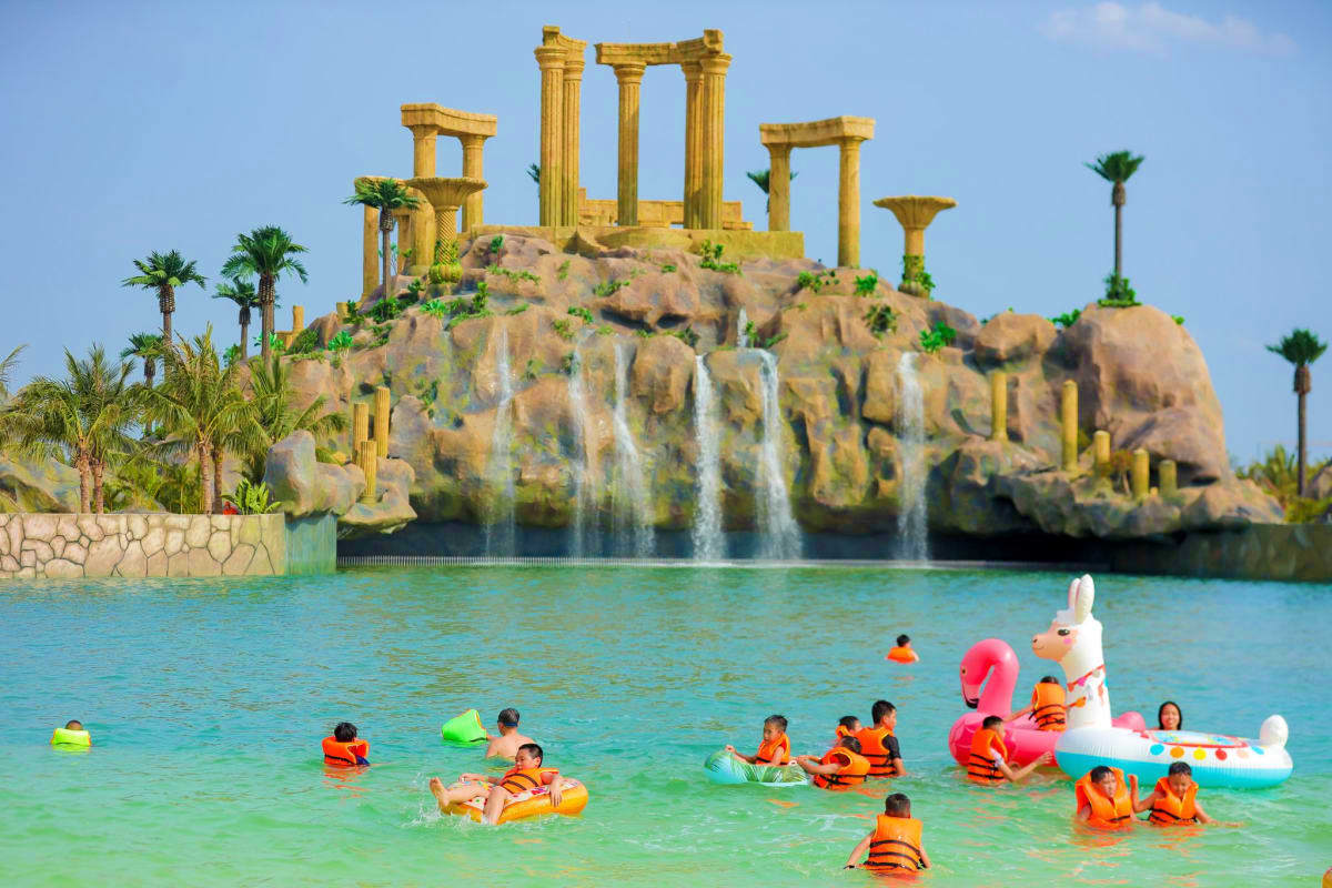 VinWwonders Wave Park And Water Park