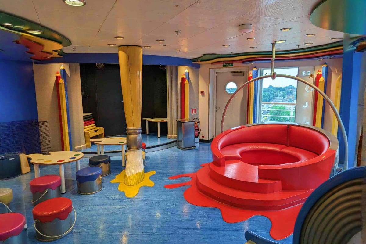 Koningsdam Alaska Voyage Vancouver kids club