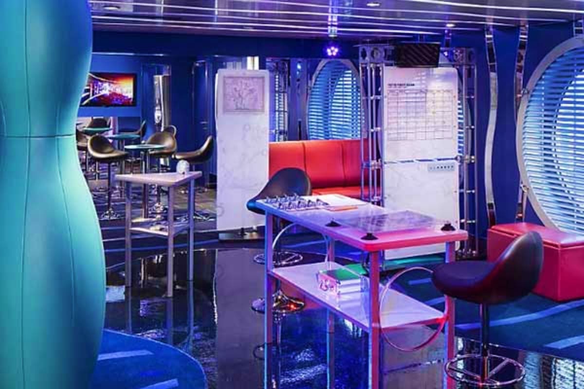 Teen_Lounge