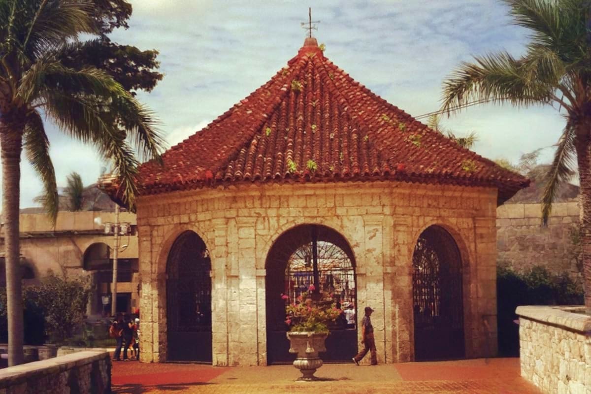 Magellan's Cross