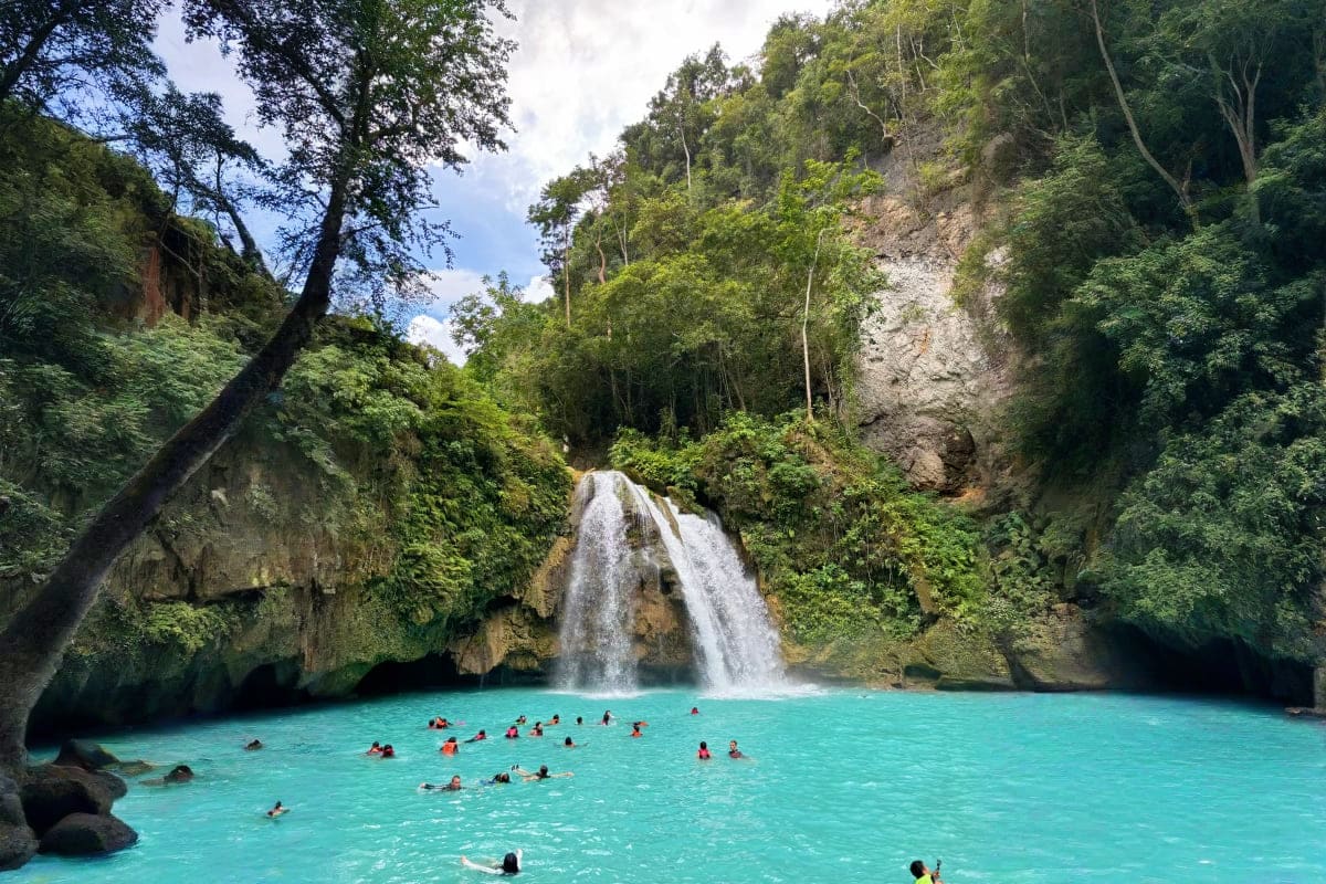 Best of Cebu Bohol and Panglao Island Kawasan Falls