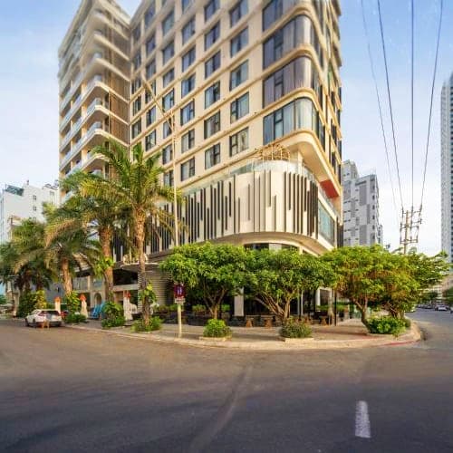 Cicilia Danang hotel or similar