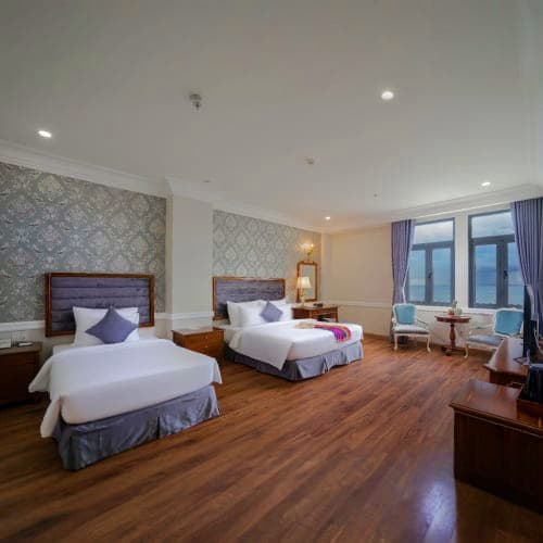 AVS hotel or similar