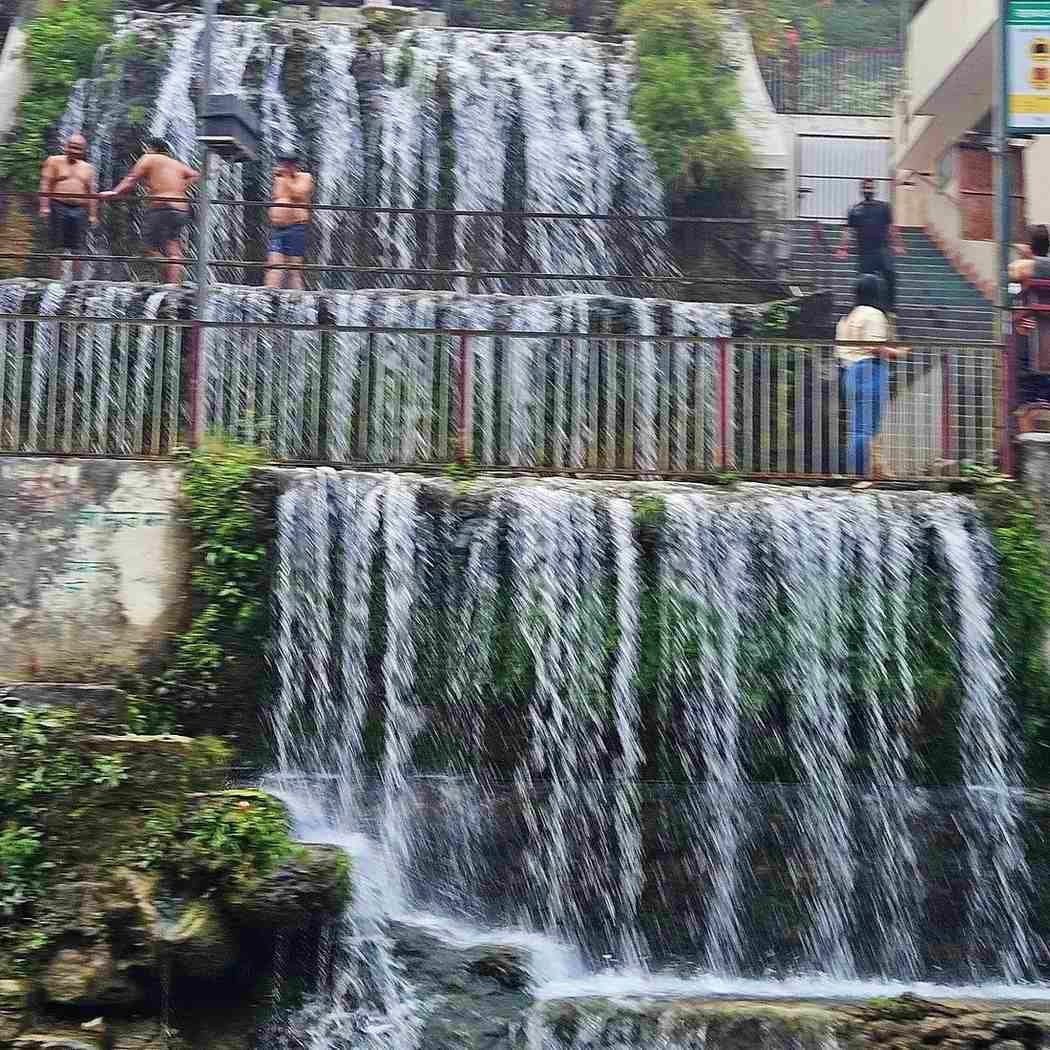 Dehradun to Yamunotri [Flying Duration: 30 - 40 mins]